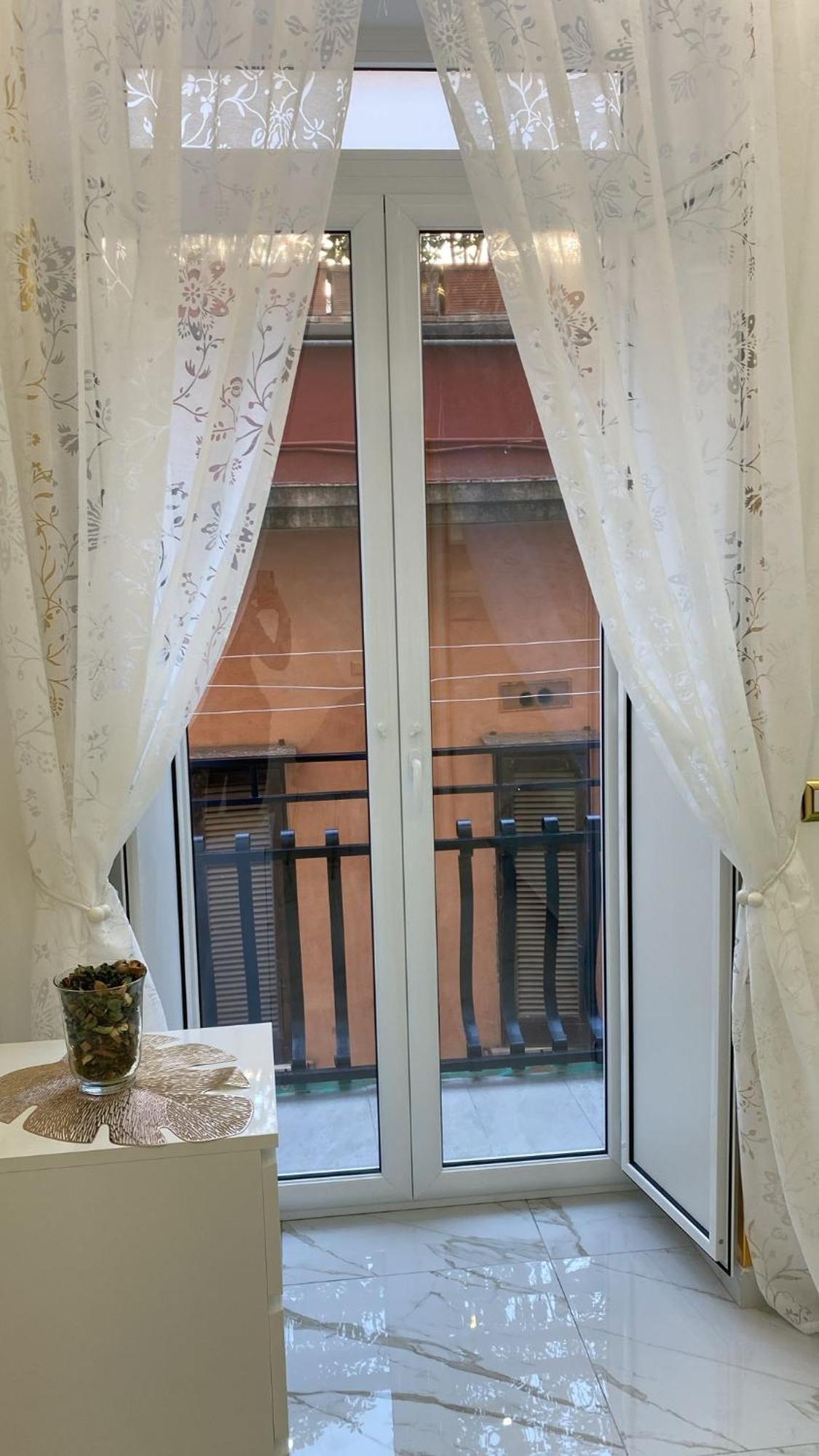 Regina House Διαμέρισμα Νάπολη Εξωτερικό φωτογραφία