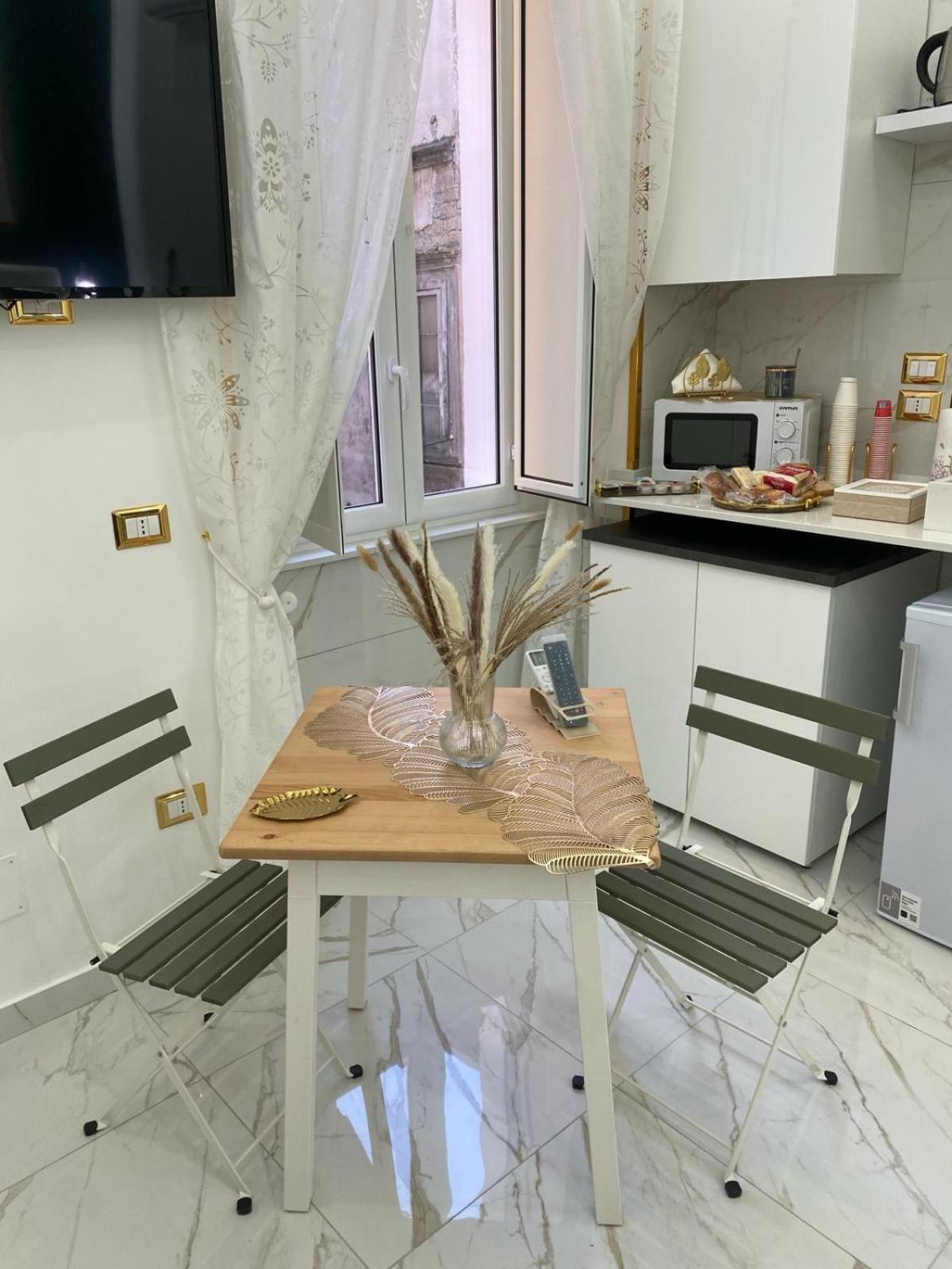 Regina House Διαμέρισμα Νάπολη Εξωτερικό φωτογραφία